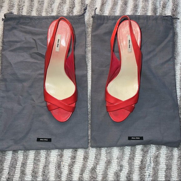 Patent Leather Slingback Sandal - Picture 10 of 16